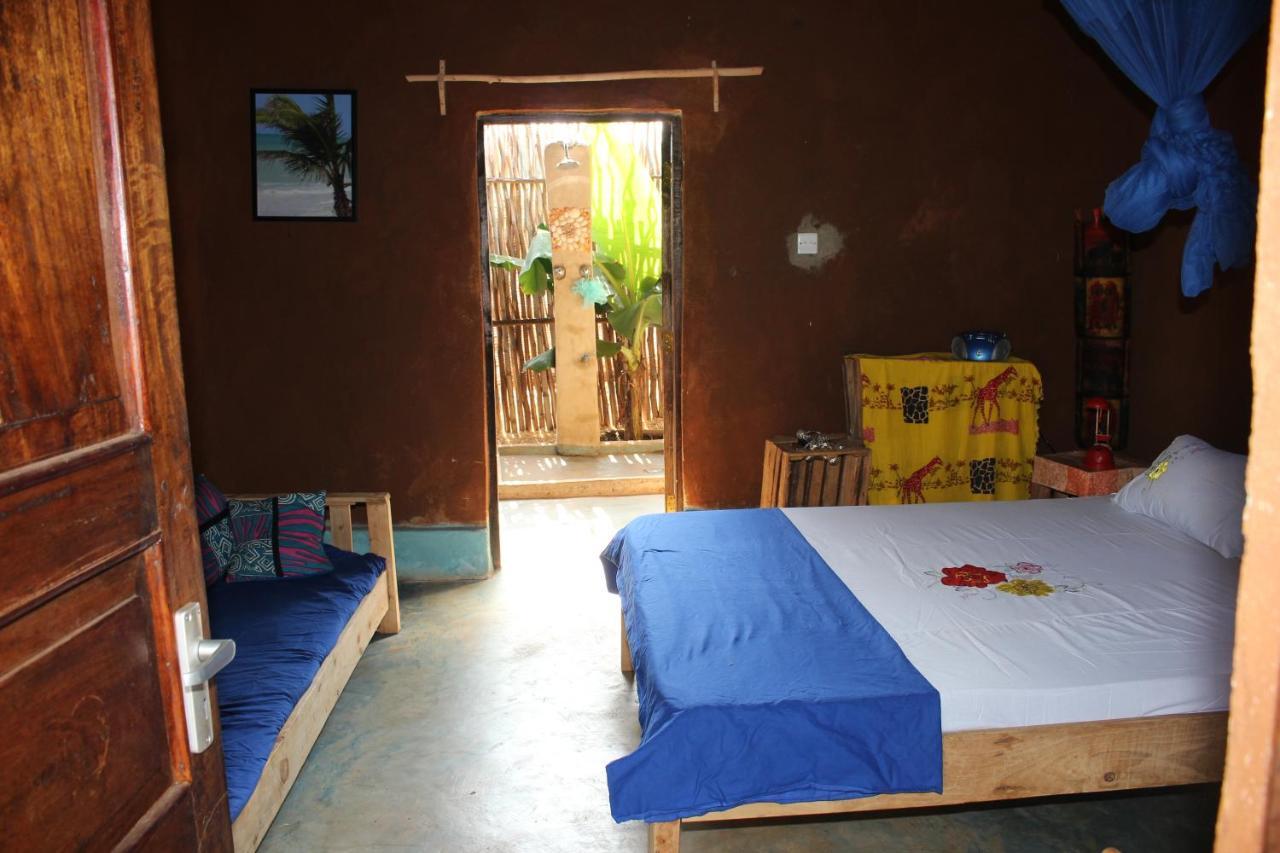 شاطئ دياني Bahati Diani House Glamping المظهر الخارجي الصورة